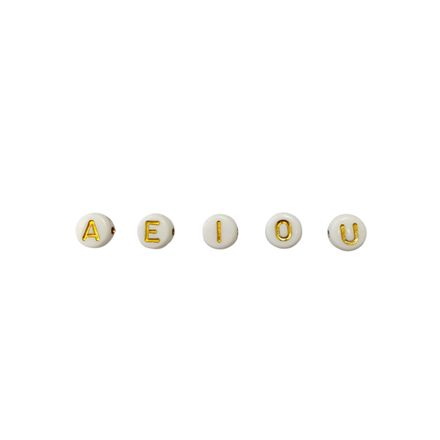 Micanga de Letras Vogais 4x7mm Luli L54 Pacote com 500g