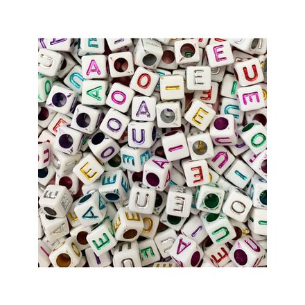 Micangas de Letras Vogais 6x6mm Luli L56 Pacote com 500g